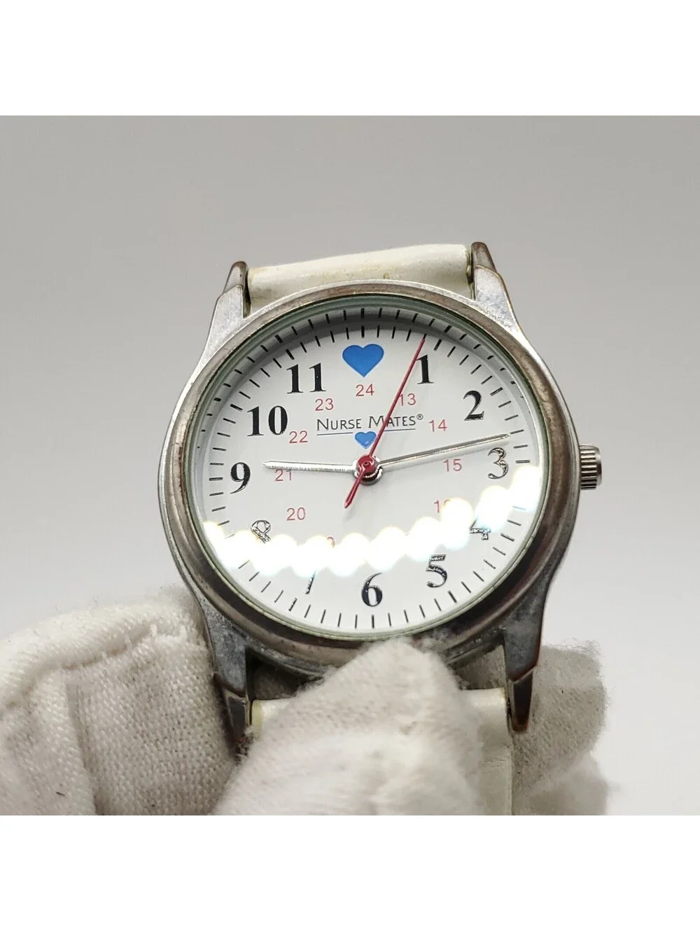 Nurse Mates White 24hr Dial 31mm Quartz Womens White Leather Band New Battery